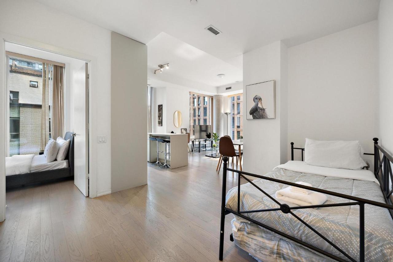 Trendy 1Bedroom Downtown Toronto Condo ภายนอก รูปภาพ