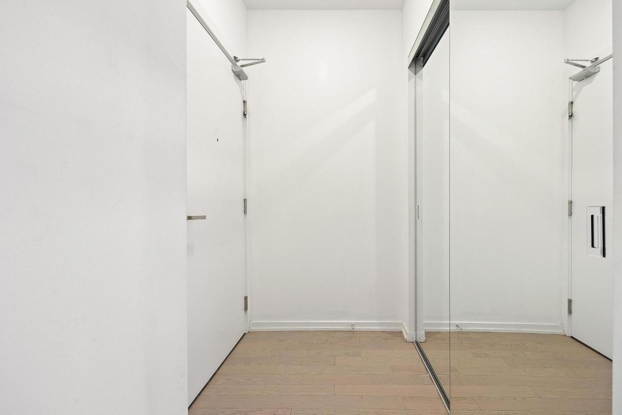 Trendy 1Bedroom Downtown Toronto Condo ภายนอก รูปภาพ